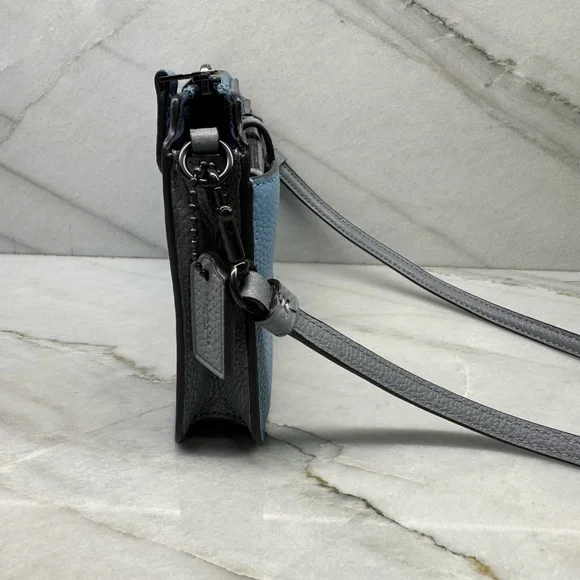 Coach Noa Pop Up Messenger Bag in Colorblock - Picture 2 of 9